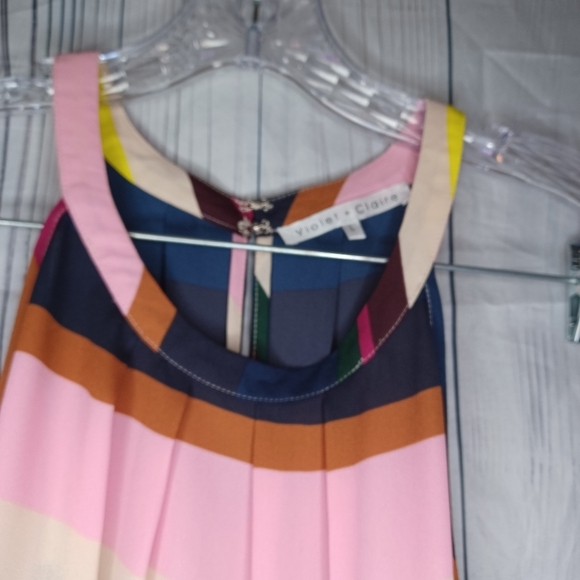Violet And Claire Colorful Striped Sleeveless Top - Picture 5 of 9